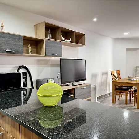 Refugio De Verao - By Caparica *